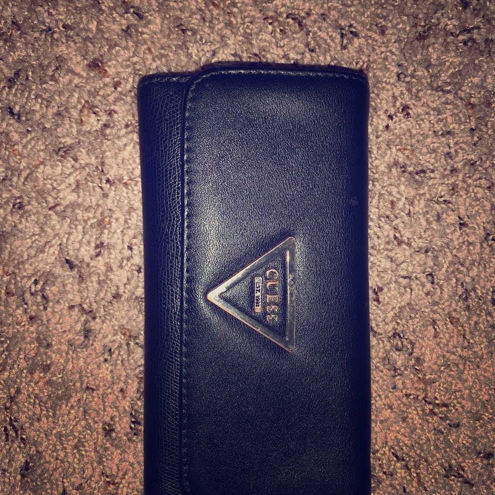 Guess Wallet